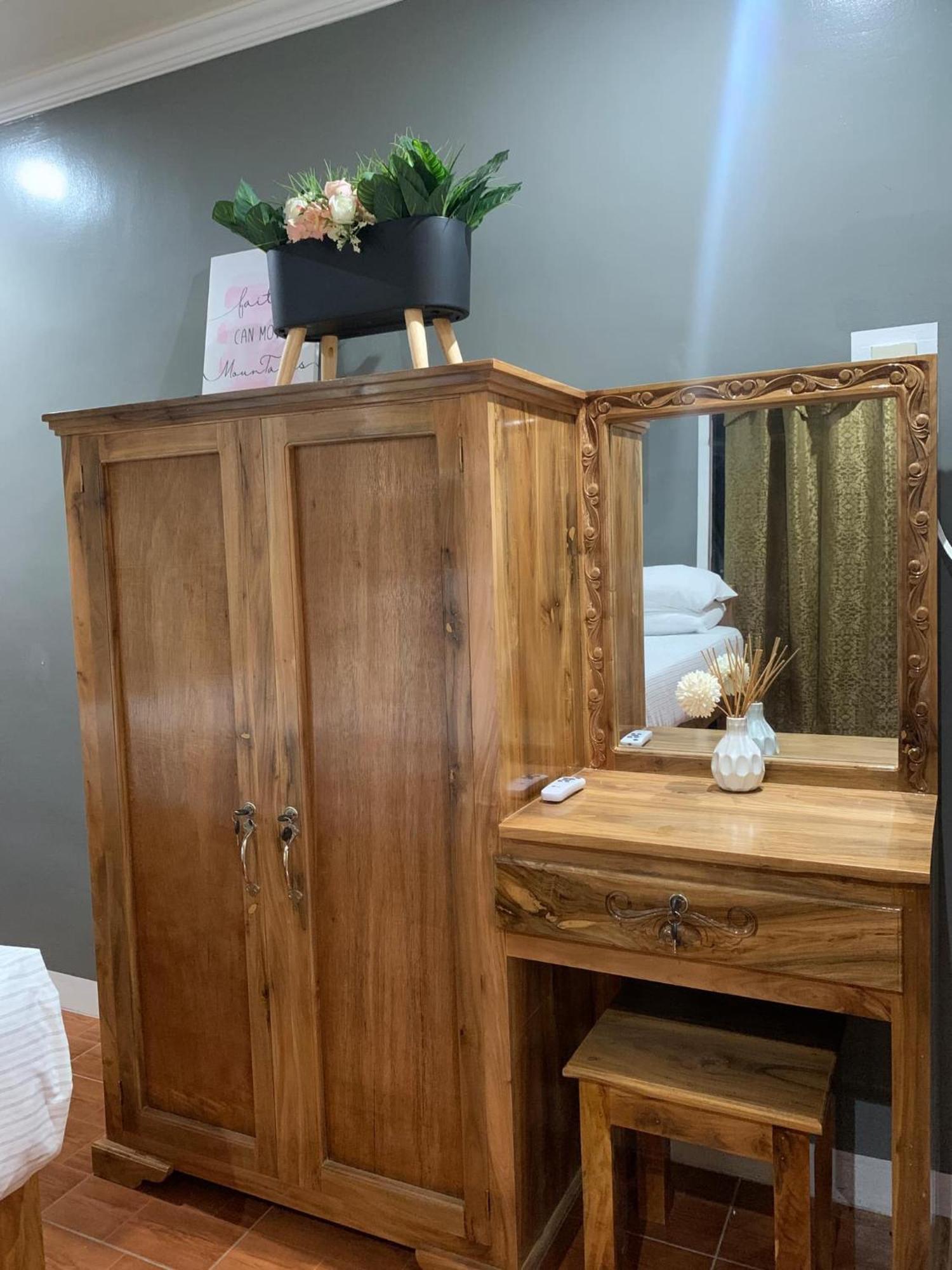 Lovely Bedroom In Lila, Bohol With Wifi, Ac And Ref Екстер'єр фото