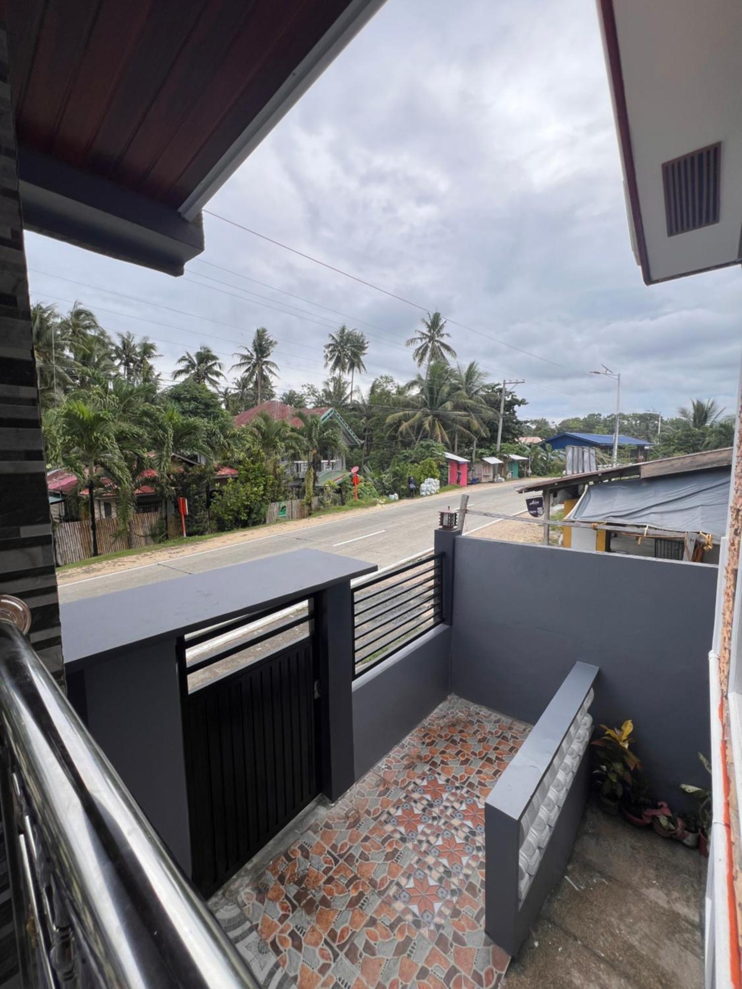 Lovely Bedroom In Lila, Bohol With Wifi, Ac And Ref Екстер'єр фото