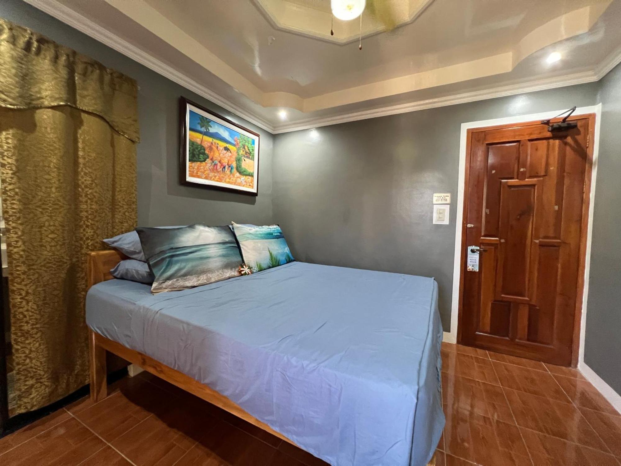 Lovely Bedroom In Lila, Bohol With Wifi, Ac And Ref Екстер'єр фото