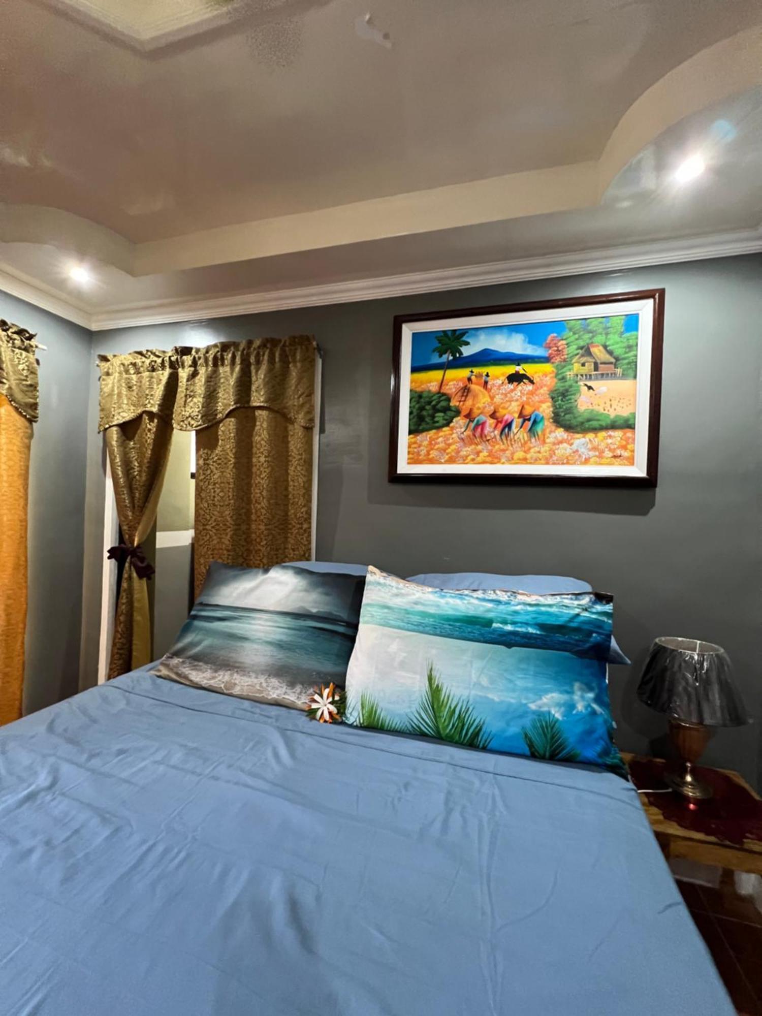 Lovely Bedroom In Lila, Bohol With Wifi, Ac And Ref Екстер'єр фото