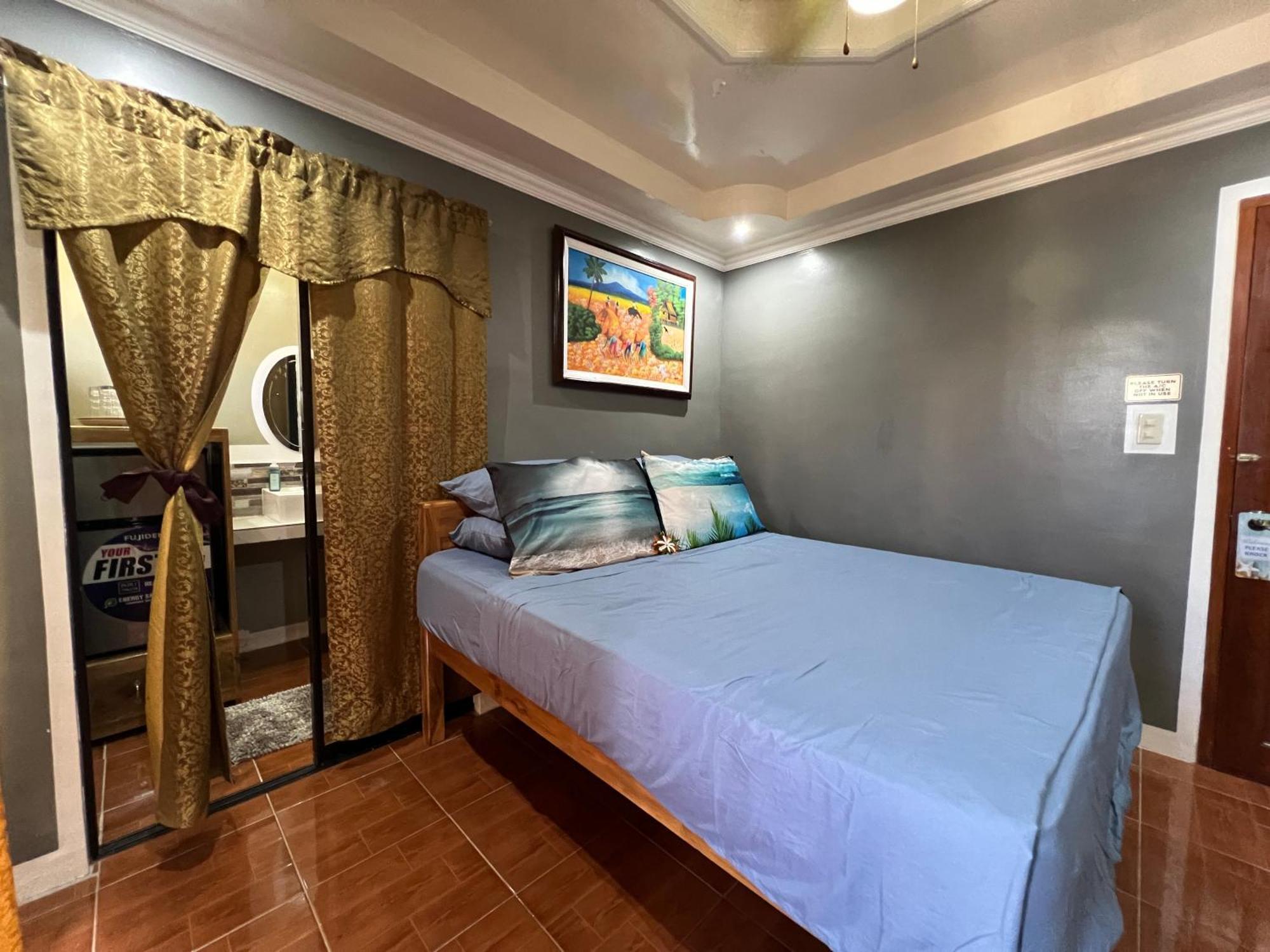 Lovely Bedroom In Lila, Bohol With Wifi, Ac And Ref Екстер'єр фото