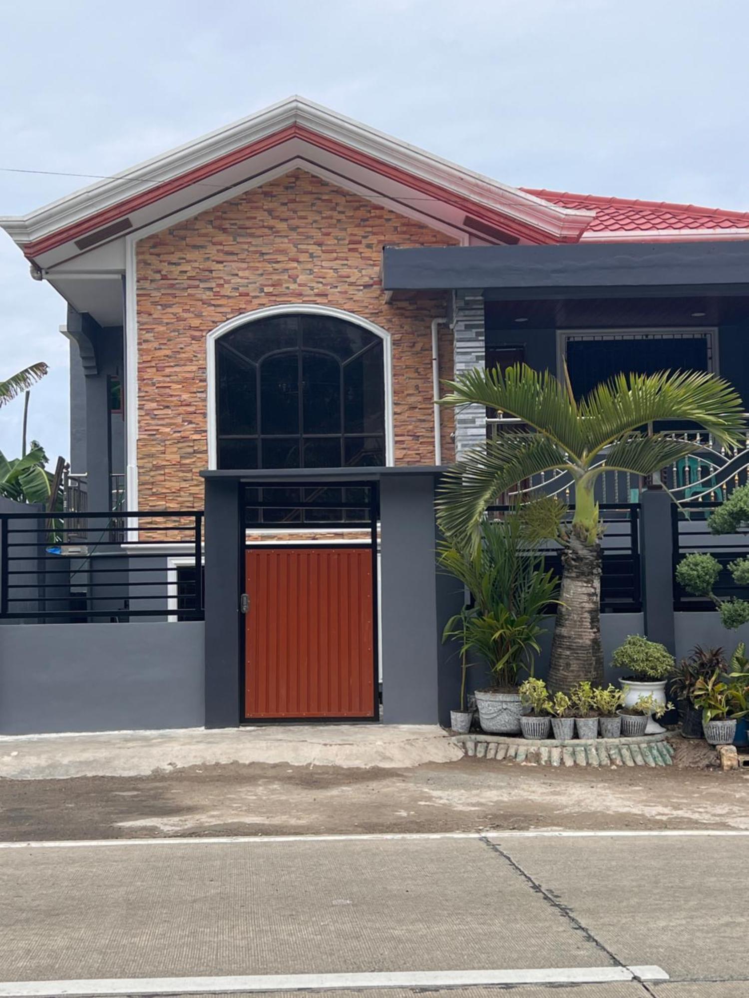 Lovely Bedroom In Lila, Bohol With Wifi, Ac And Ref Екстер'єр фото
