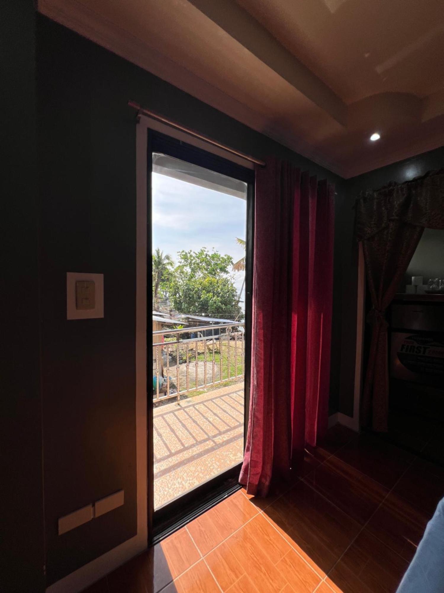 Lovely Bedroom In Lila, Bohol With Wifi, Ac And Ref Екстер'єр фото